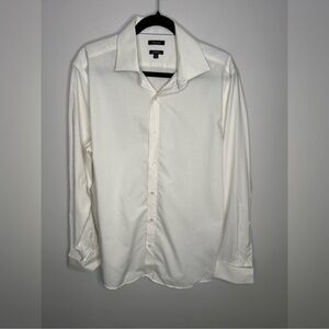 RW&Co. Non Iron Long Sleeve Button Up Shirt 15-15.5” Neck Medium white